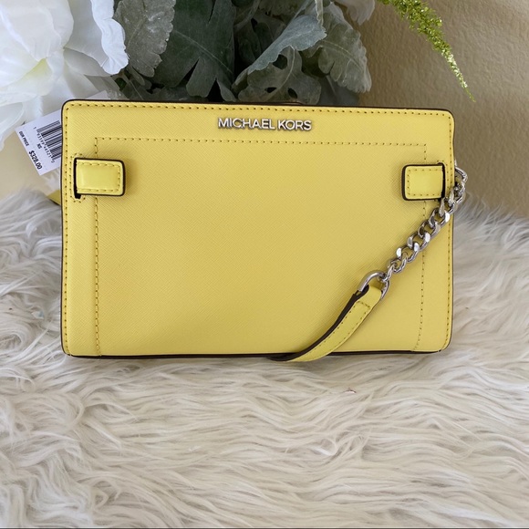 Michael Kors crossbody clutch bag - Picture 2 of 12